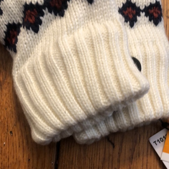 NWT - Woman's TIMBERLAND Plush Winter Gloves - Picture 7 of 8